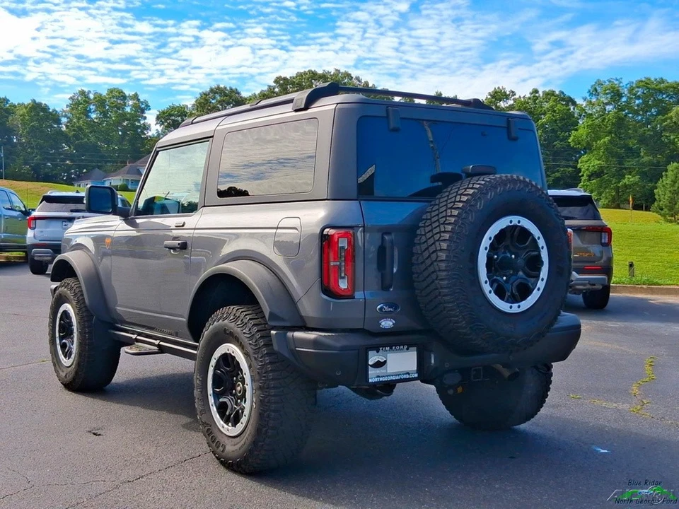 2023 Ford Bronco 6th Gen - Image 2 of 24