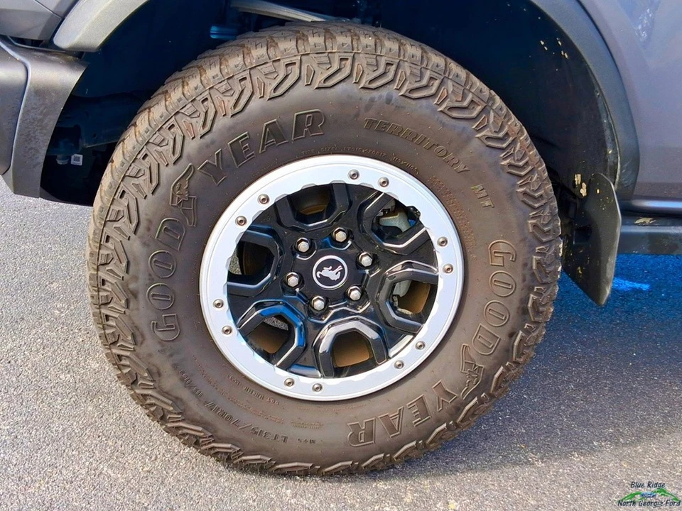 2023 Ford Bronco 6th Gen - Image 9 of 24