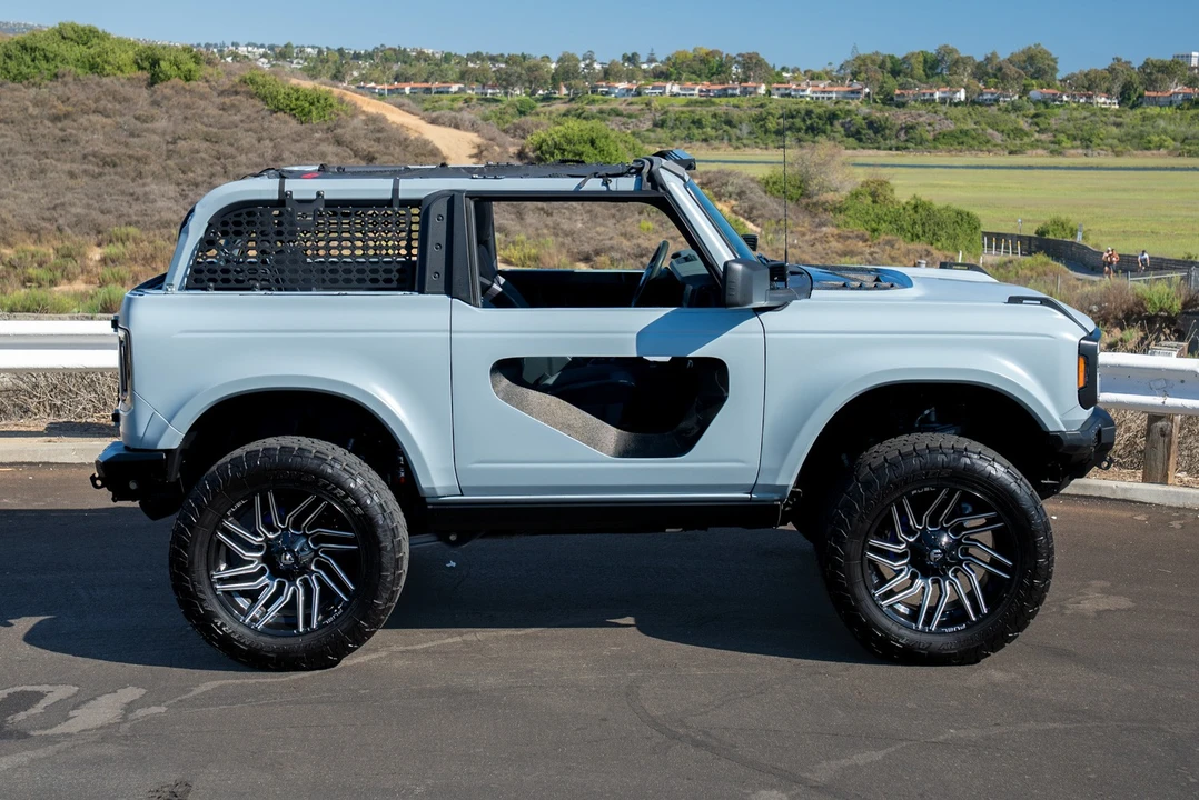 2023 Ford Bronco 6th Gen - Image 23 of 31
