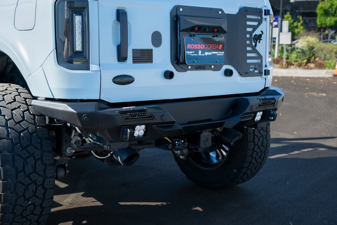 2023 Ford Bronco 6th Gen - Image 9 of 31