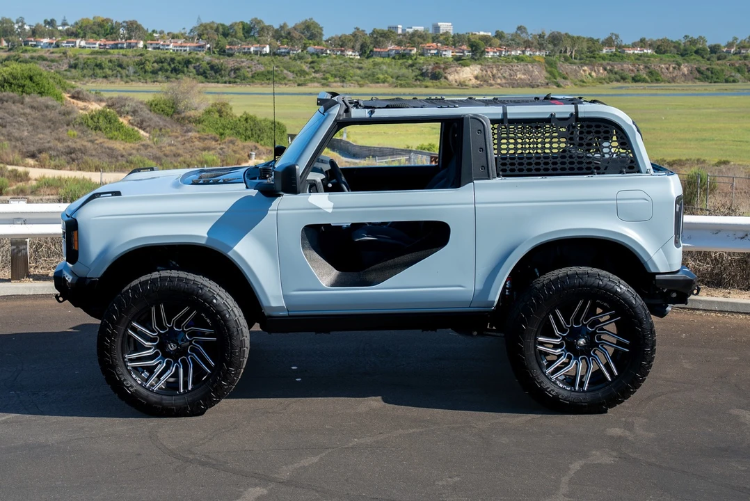 2023 Ford Bronco 6th Gen - Image 13 of 31