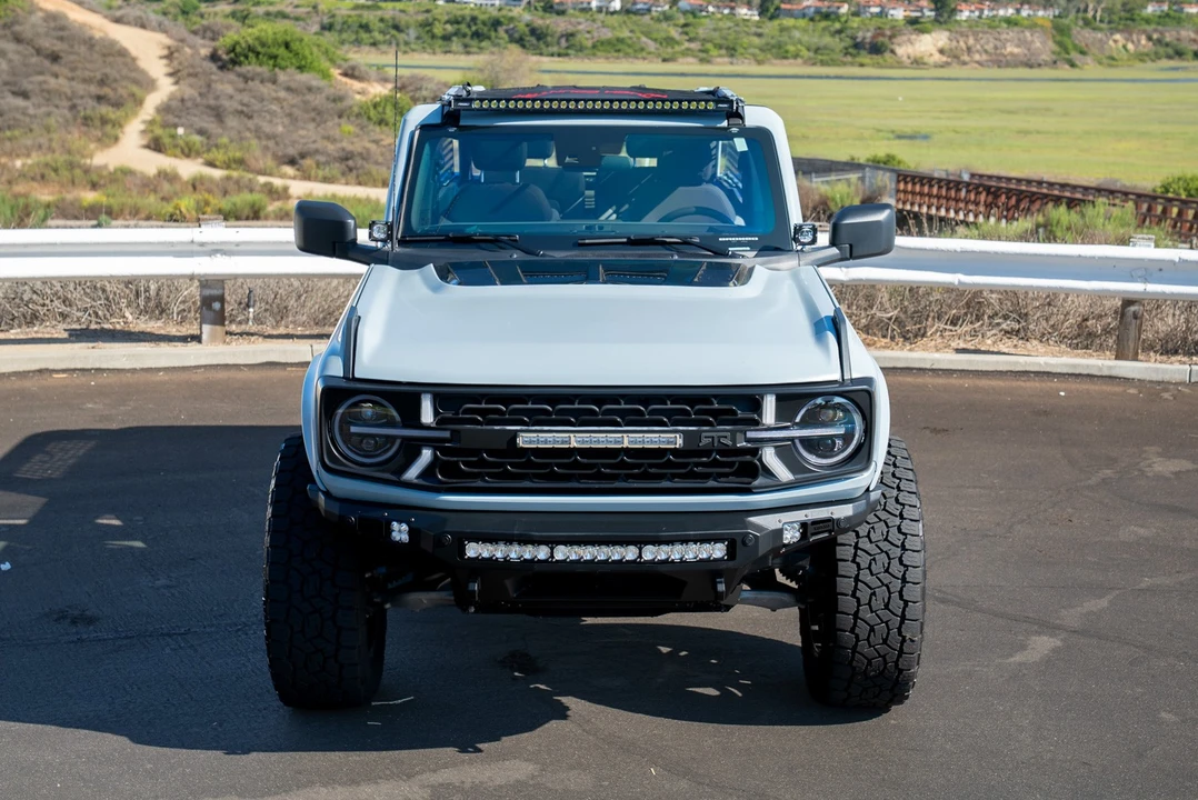 2023 Ford Bronco 6th Gen - Image 29 of 31