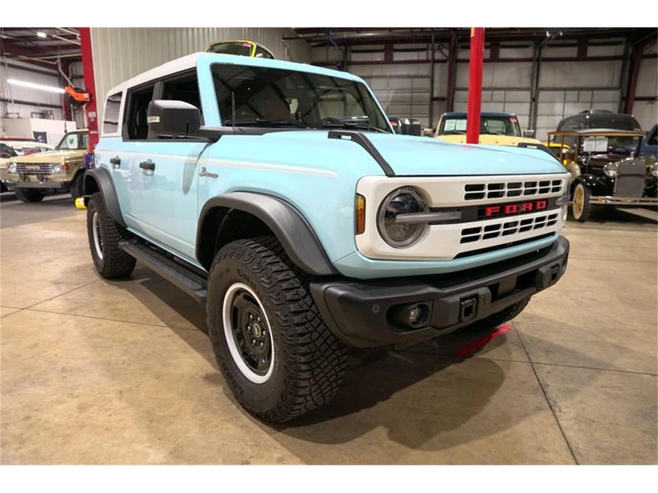 2023 Ford Bronco 6th Gen - Image 29 of 31