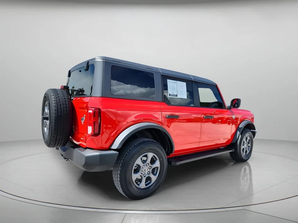 2023 Ford Bronco 6th Gen - Image 2 of 10