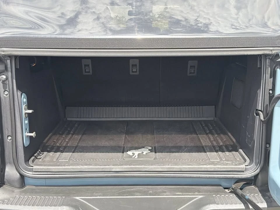 2023 Ford Bronco 6th Gen - Image 6 of 10
