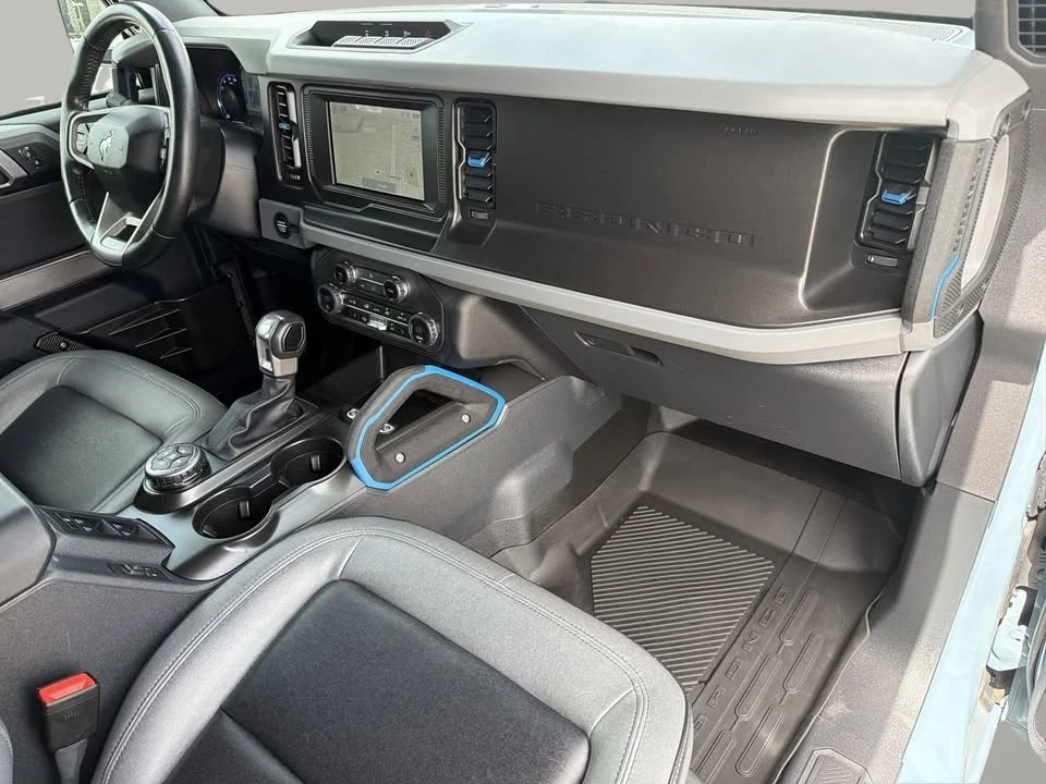 2023 Ford Bronco 6th Gen - Image 8 of 10