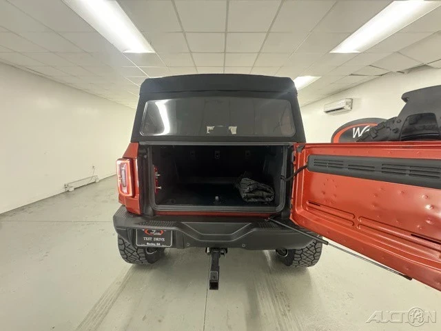 2023 Ford Bronco 6th Gen - Image 6 of 14