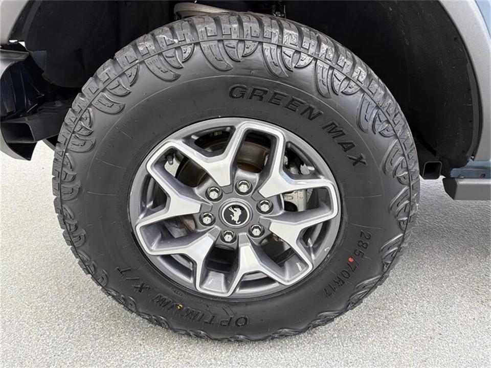 2023 Ford Bronco 6th Gen - Image 16 of 16
