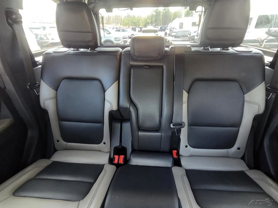 2023 Ford Bronco 6th Gen - Image 12 of 21