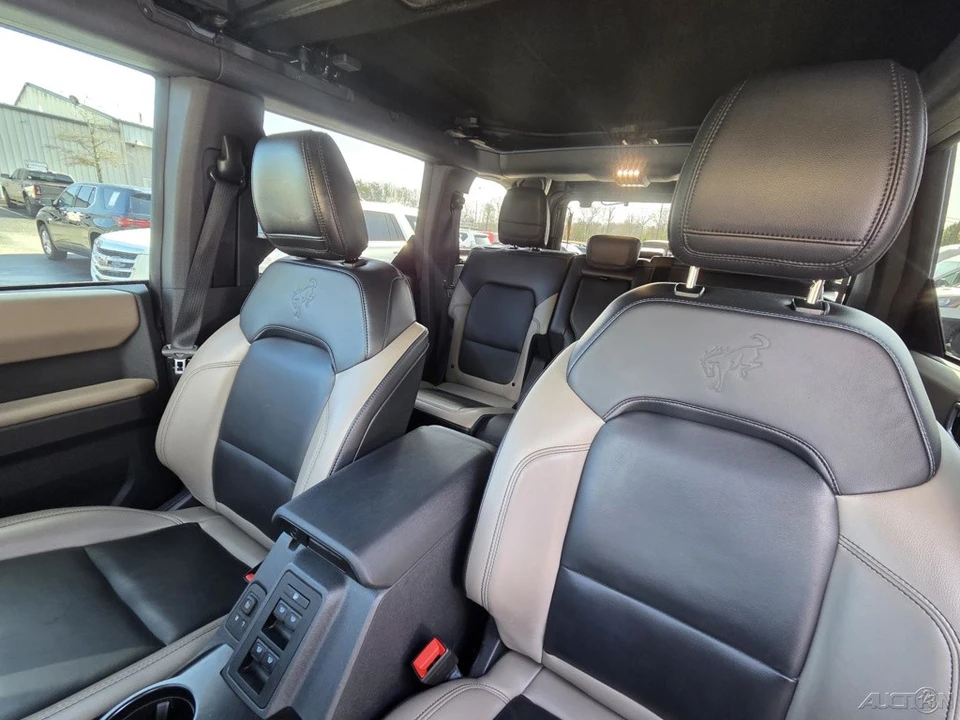 2023 Ford Bronco 6th Gen - Image 11 of 21