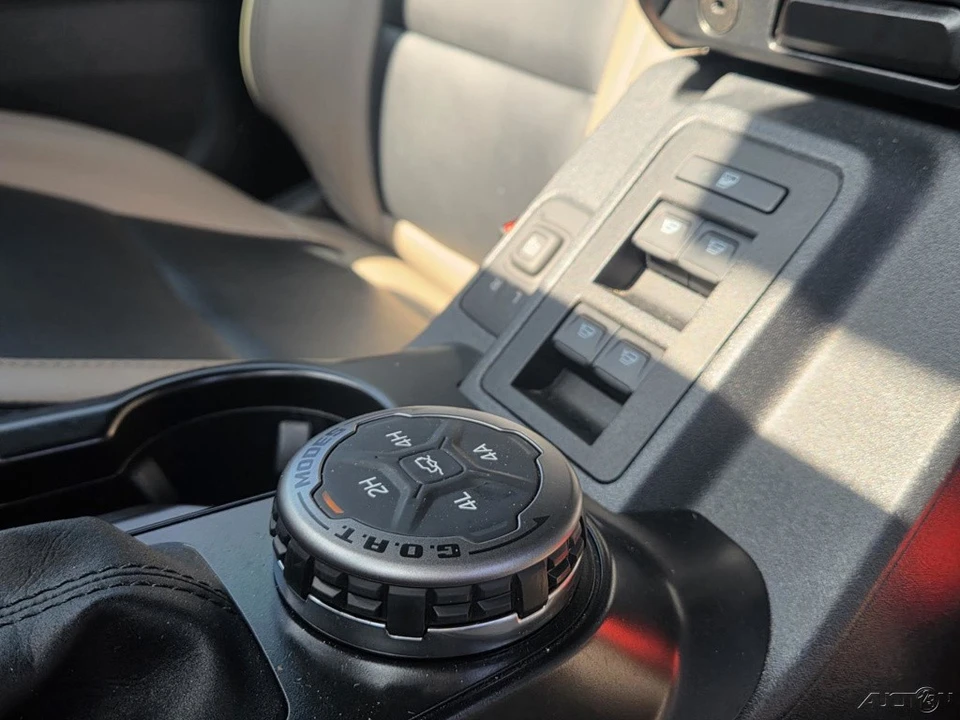 2023 Ford Bronco 6th Gen - Image 16 of 21