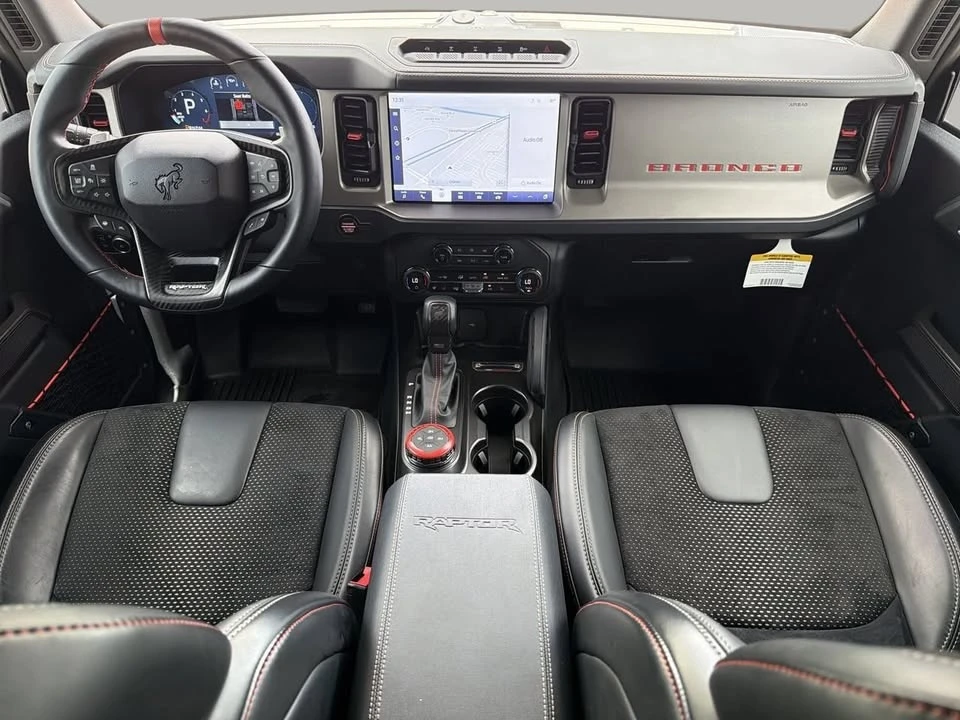 2023 Ford Bronco 6th Gen - Image 10 of 10