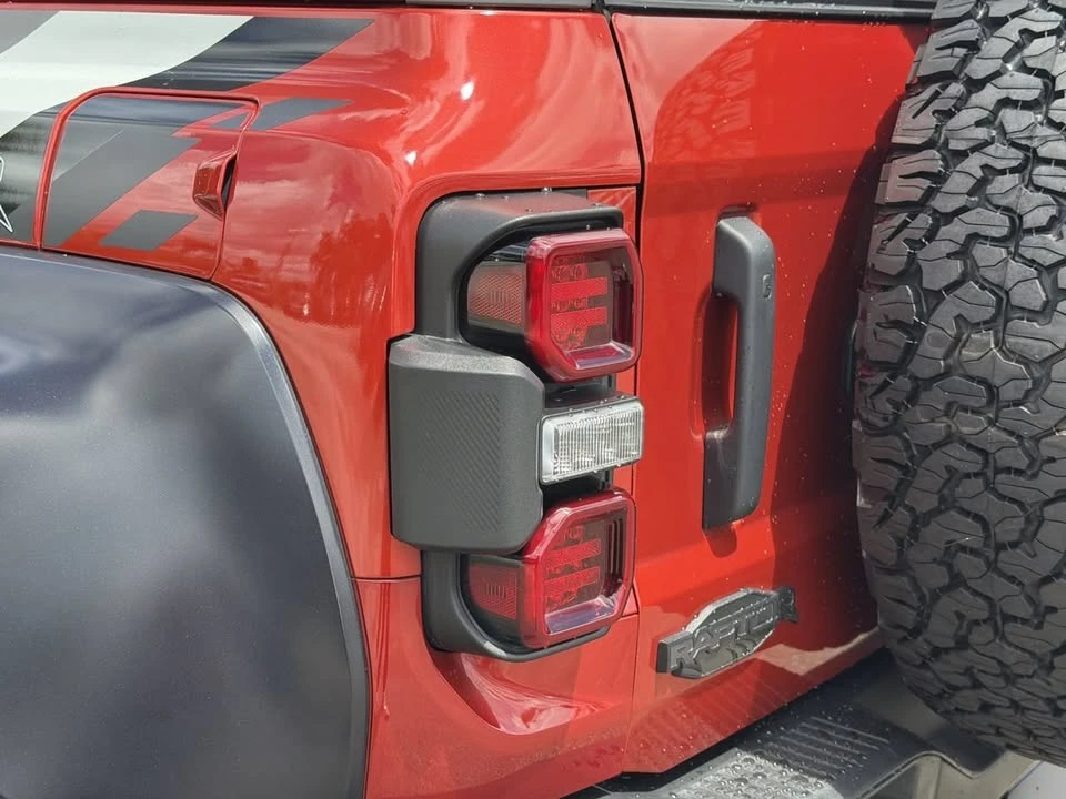 2023 Ford Bronco 6th Gen - Image 6 of 10