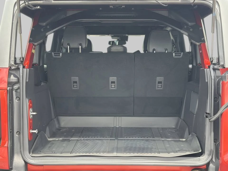 2023 Ford Bronco 6th Gen - Image 7 of 10
