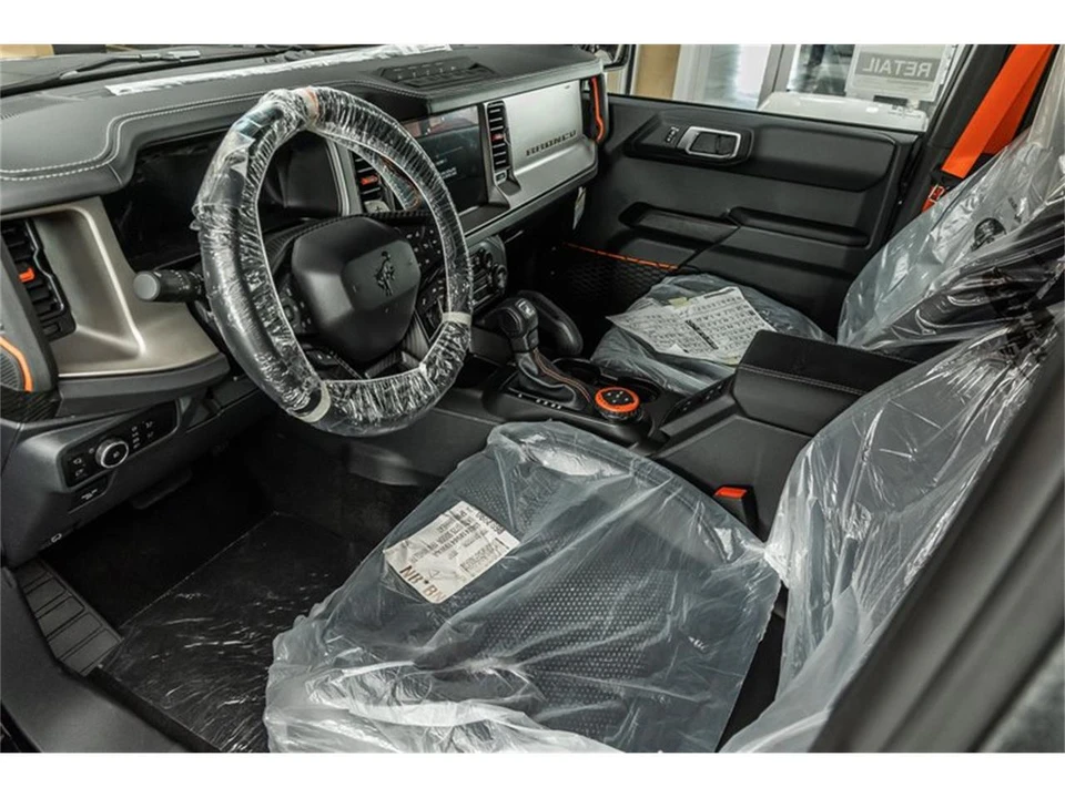 2023 Ford Bronco 6th Gen - Image 2 of 31