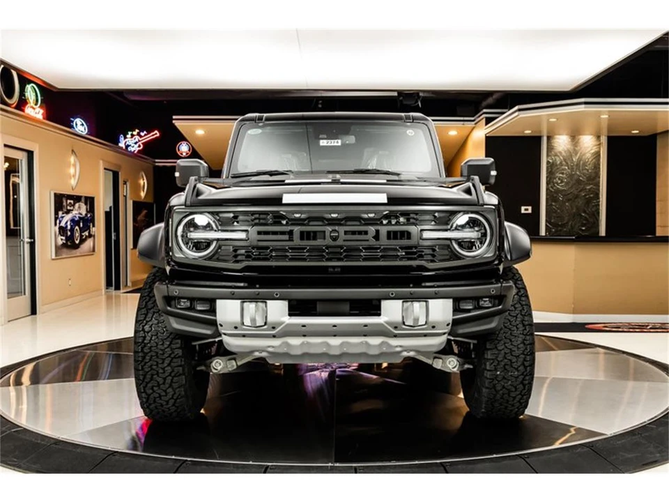 2023 Ford Bronco 6th Gen - Image 7 of 31