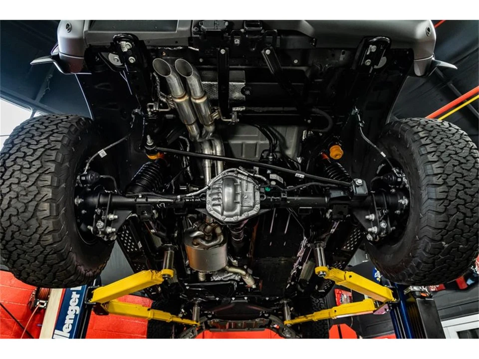 2023 Ford Bronco 6th Gen - Image 4 of 31