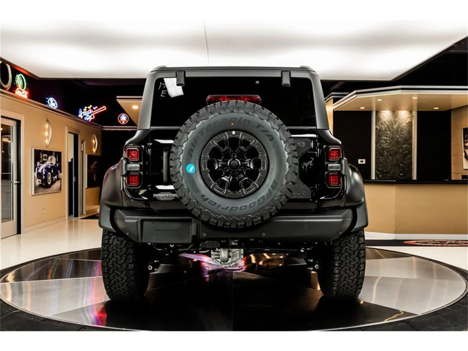 2023 Ford Bronco 6th Gen - Image 14 of 31
