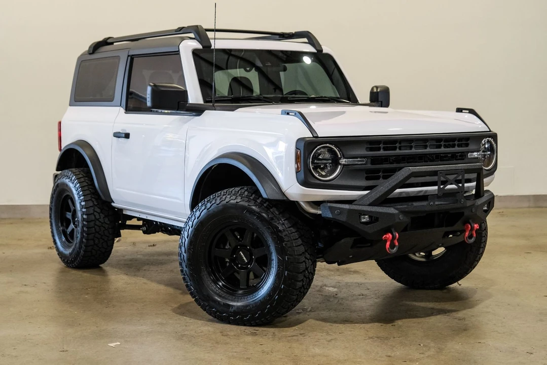 2023 Ford Bronco 6th Gen - Image 4 of 12