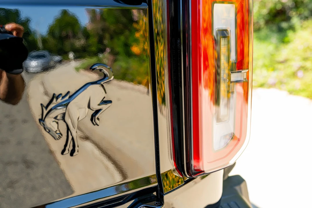 2023 Ford Bronco 6th Gen - Image 30 of 31