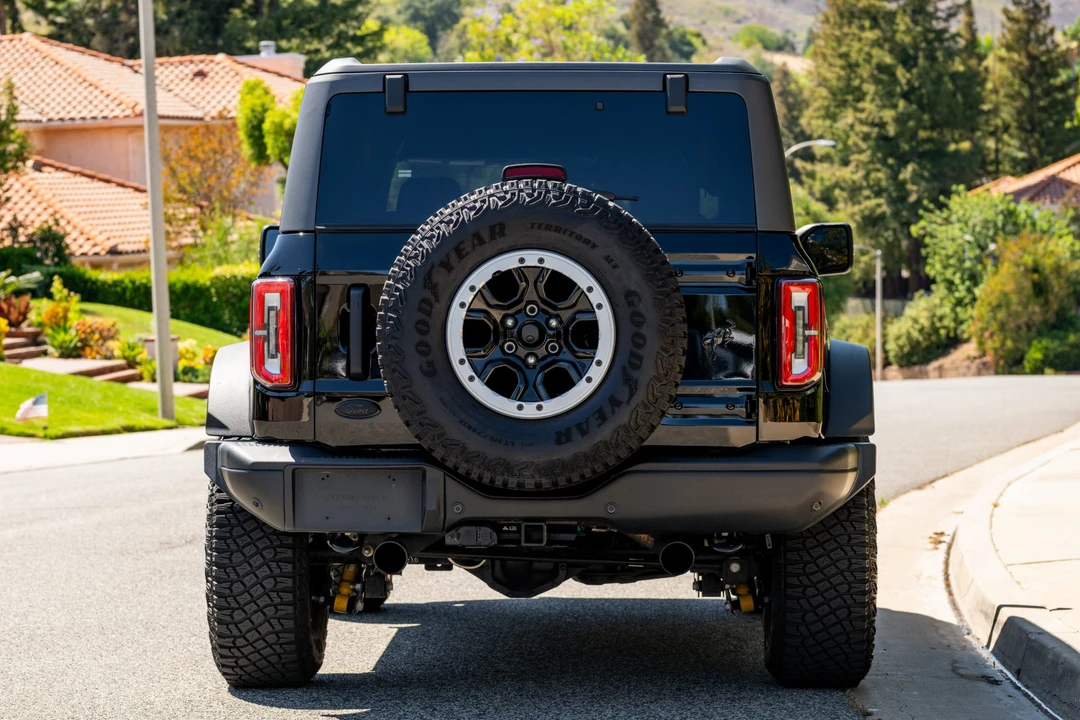2023 Ford Bronco 6th Gen - Image 8 of 31
