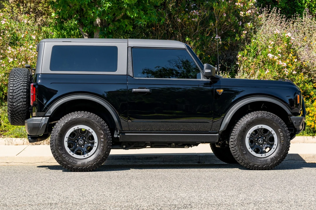 2023 Ford Bronco 6th Gen - Image 6 of 31