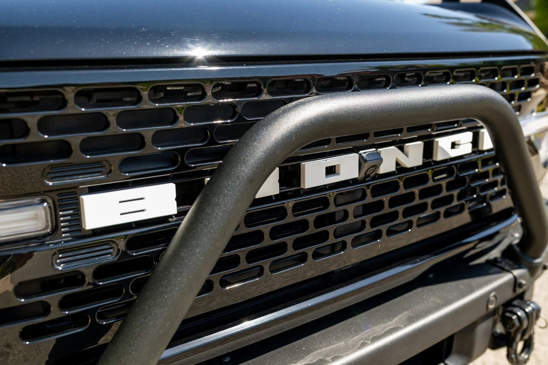 2023 Ford Bronco 6th Gen - Image 15 of 31