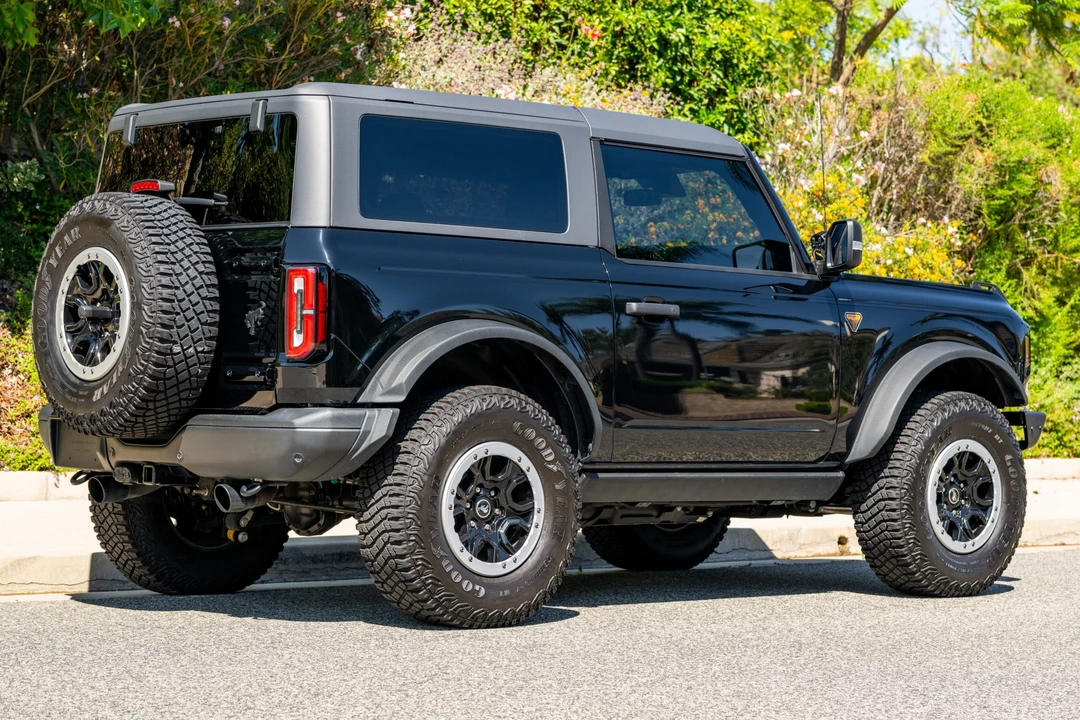 2023 Ford Bronco 6th Gen - Image 7 of 31