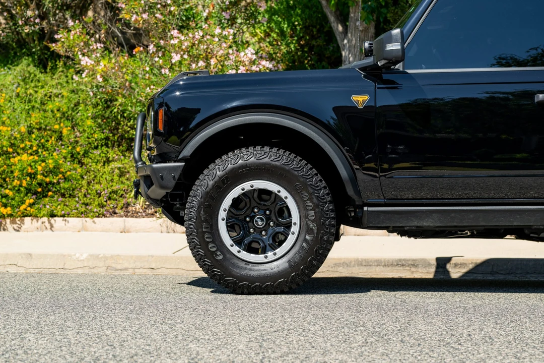 2023 Ford Bronco 6th Gen - Image 12 of 31