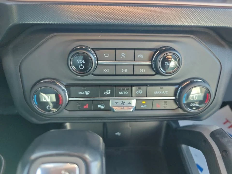 2023 Ford Bronco 6th Gen - Image 8 of 20