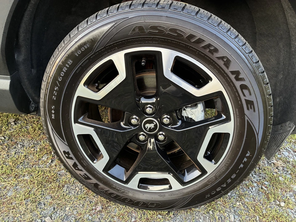 2023 Ford Bronco 6th Gen - Image 30 of 31