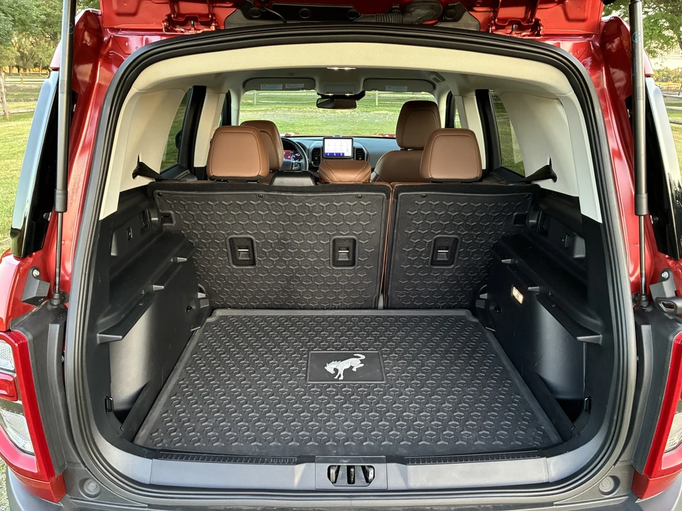 2023 Ford Bronco 6th Gen - Image 16 of 31