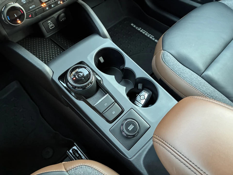 2023 Ford Bronco 6th Gen - Image 27 of 31