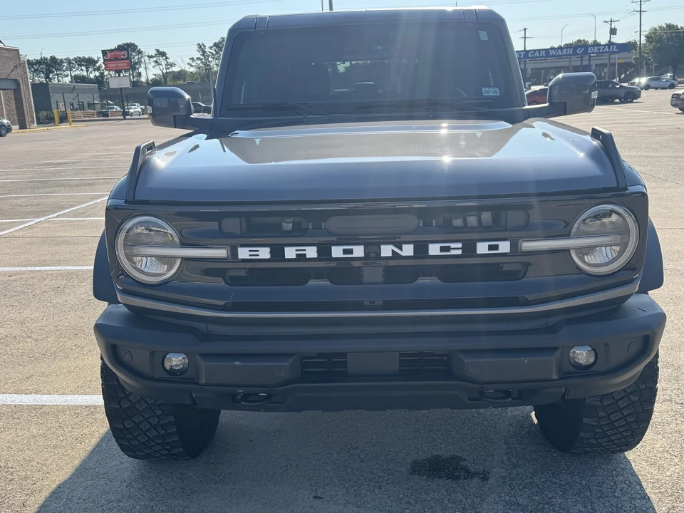 2023 Ford Bronco 6th Gen - Image 3 of 31