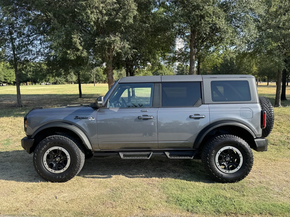 2023 Ford Bronco 6th Gen - Image 10 of 31