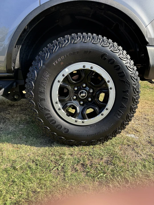 2023 Ford Bronco 6th Gen - Image 29 of 31