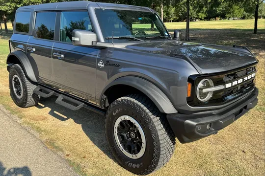 2023 Ford Bronco Outer Banks