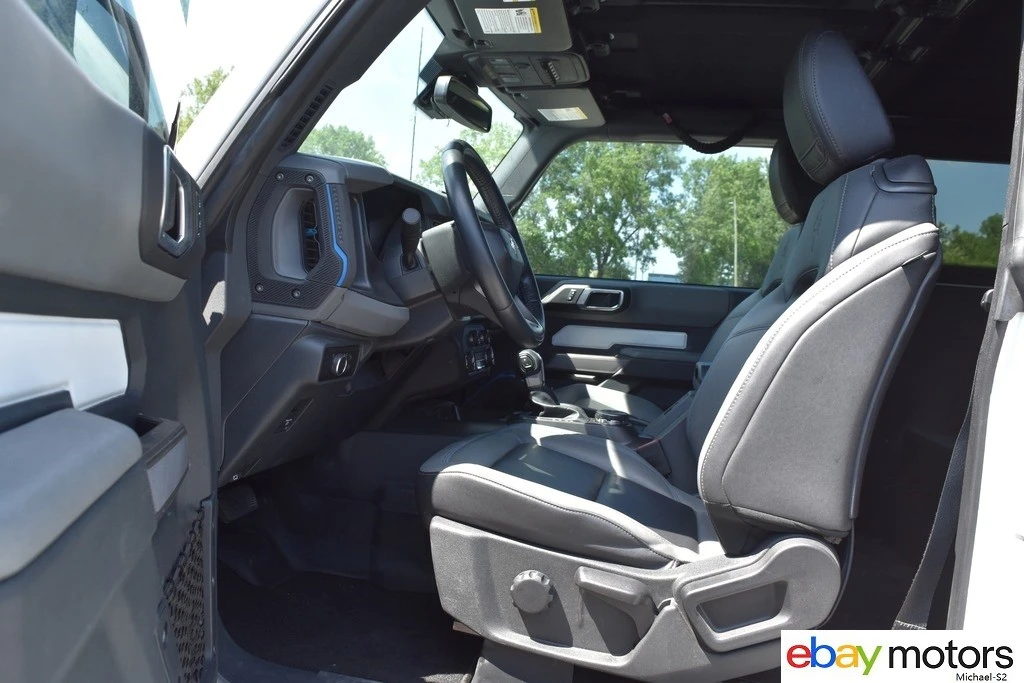2023 Ford Bronco 6th Gen - Image 10 of 24