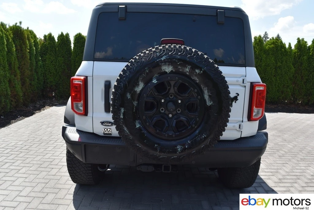 2023 Ford Bronco 6th Gen - Image 6 of 24
