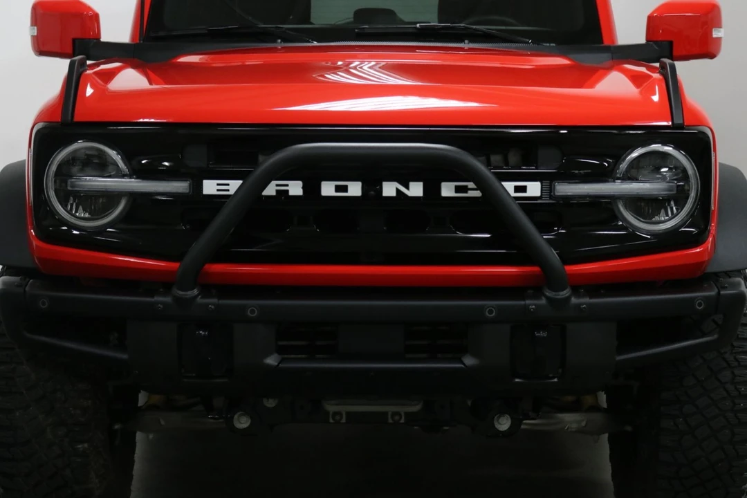 2023 Ford Bronco 6th Gen - Image 4 of 12