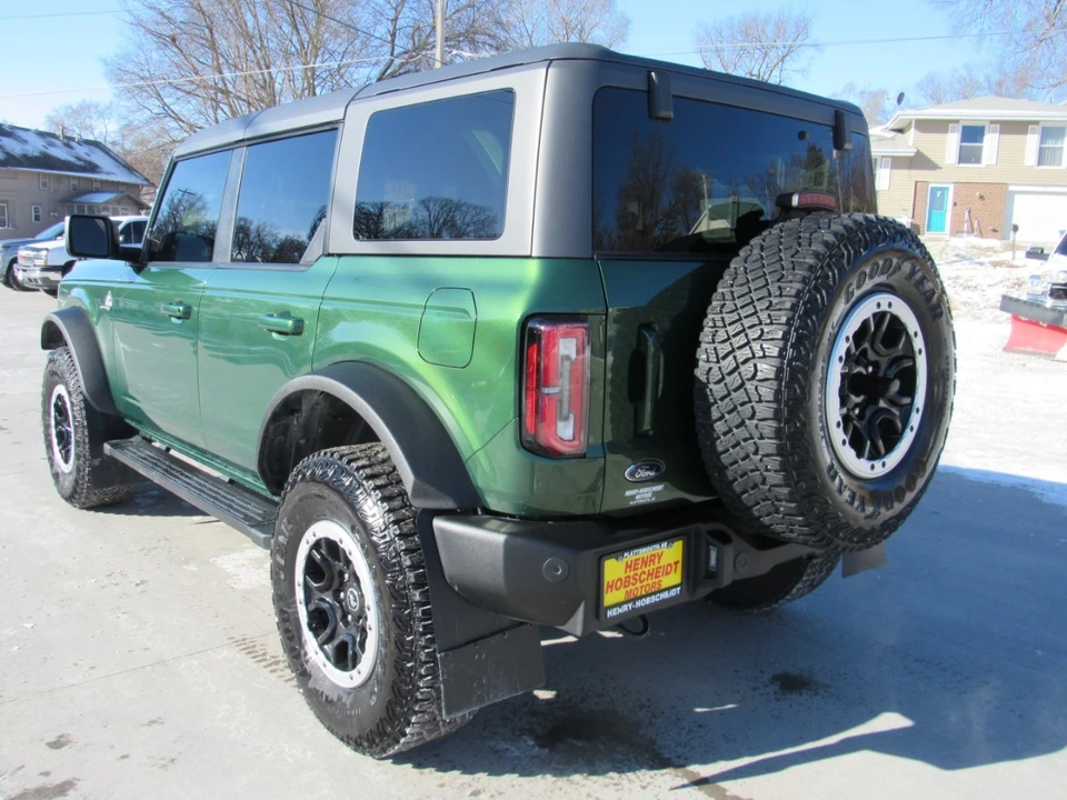 2023 Ford Bronco 6th Gen - Image 11 of 12