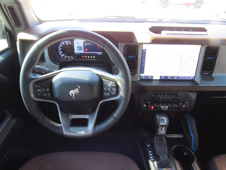 2023 Ford Bronco 6th Gen - Image 5 of 12