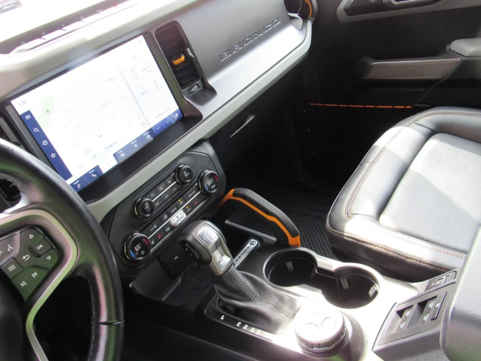 2023 Ford Bronco 6th Gen - Image 30 of 31