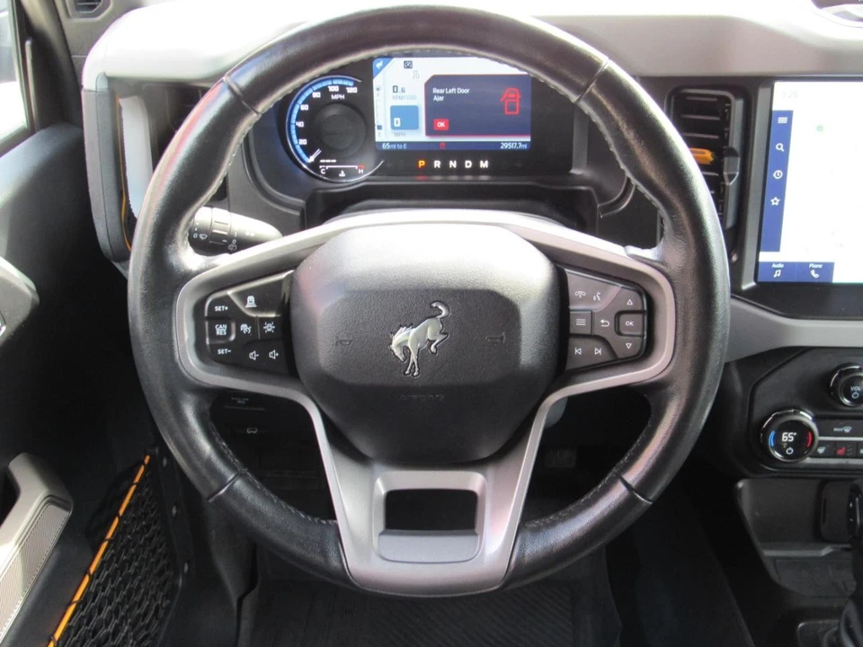 2023 Ford Bronco 6th Gen - Image 19 of 31