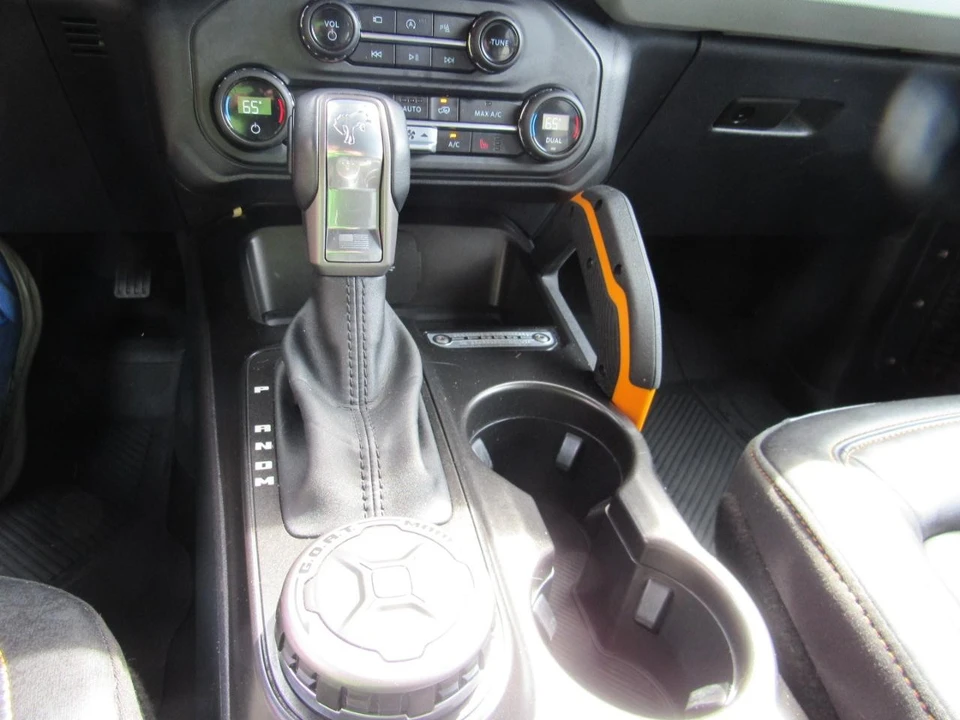 2023 Ford Bronco 6th Gen - Image 27 of 31