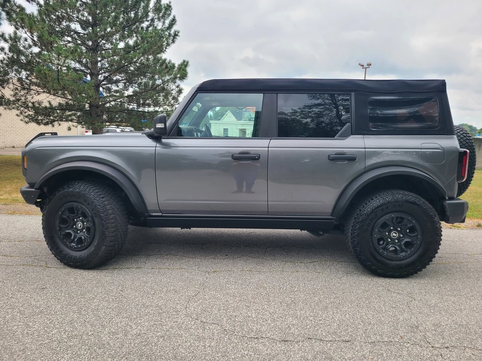 2023 Ford Bronco 6th Gen - Image 2 of 27