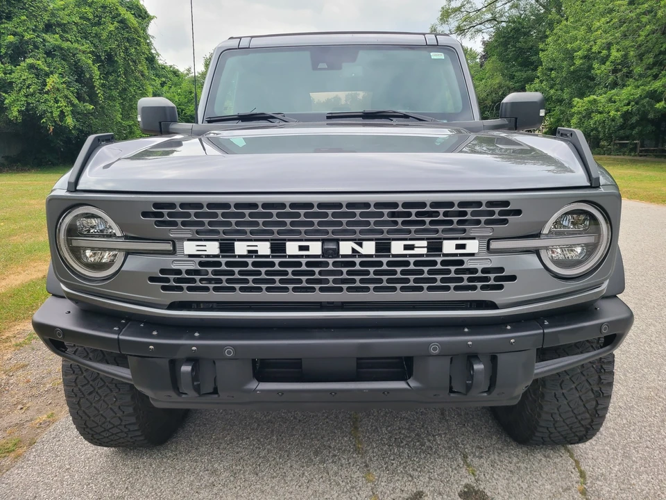 2023 Ford Bronco 6th Gen - Image 8 of 27
