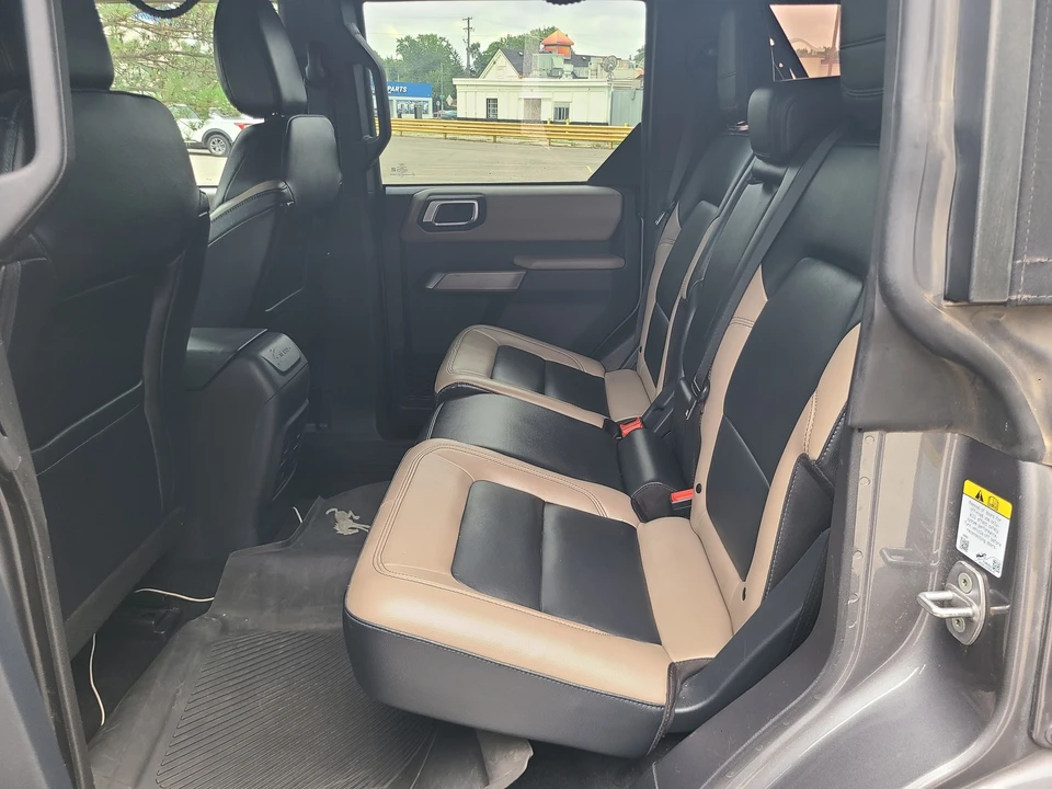 2023 Ford Bronco 6th Gen - Image 11 of 27