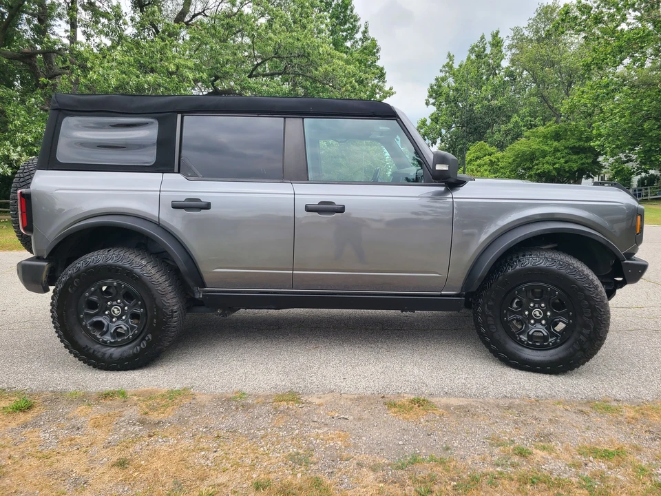 2023 Ford Bronco 6th Gen - Image 6 of 27