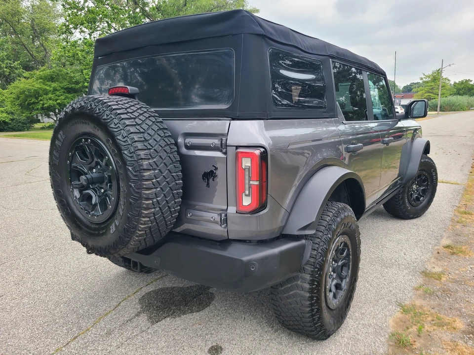 2023 Ford Bronco 6th Gen - Image 5 of 27